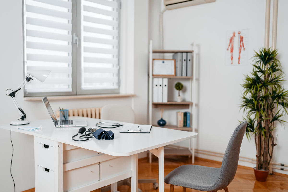 Venetian Blinds for the Home Office